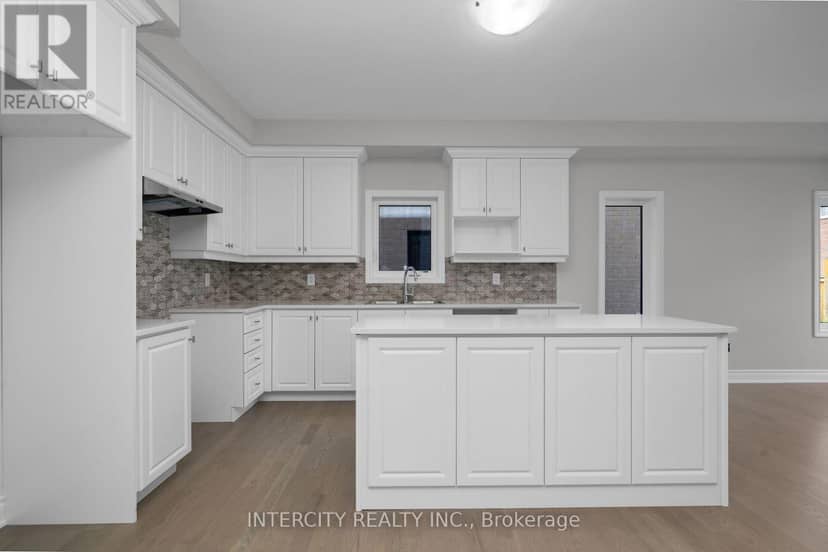 33 Ruby Lane — photo 7 of 28