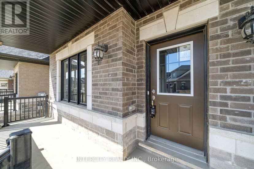 33 Ruby Lane — photo 3 of 28