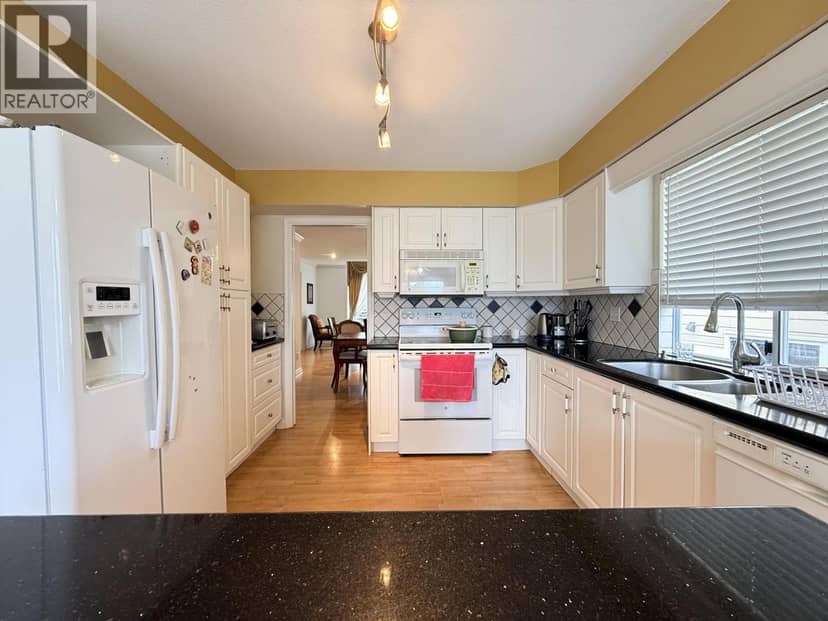 Main House 335 W 27TH STREET, North Vancouver, photo 5