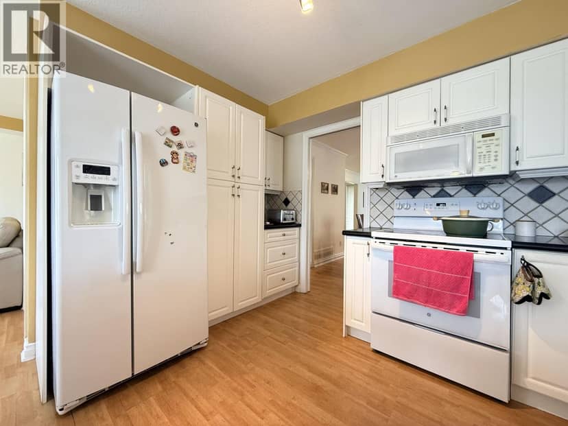 Main House 335 W 27TH STREET, North Vancouver, photo 6