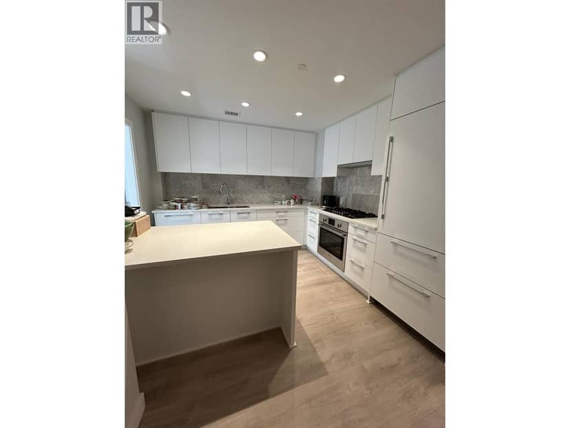 one room at 102 5380 CROOKED BRANCH ROAD ROAD, Vancouver, photo 4