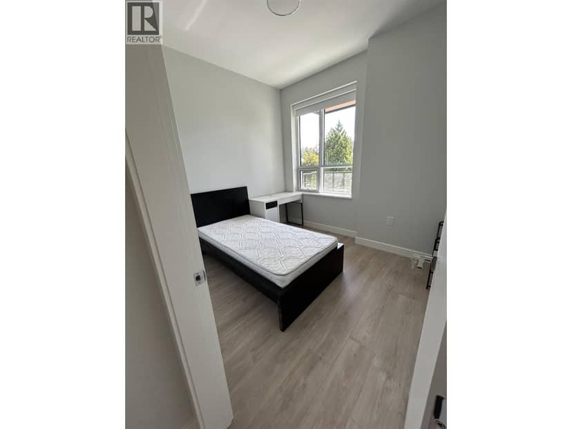 one room at 102 5380 CROOKED BRANCH ROAD ROAD, Vancouver, photo 5
