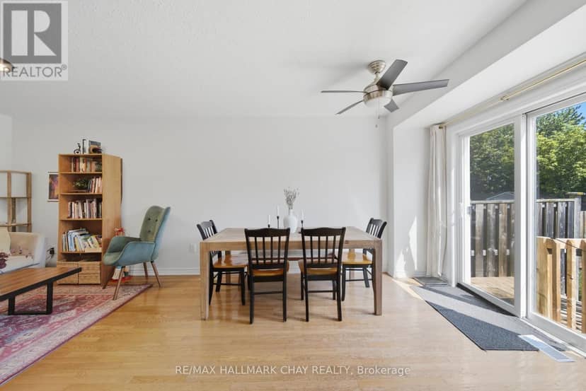 46 Michelle Drive — photo 11 of 40