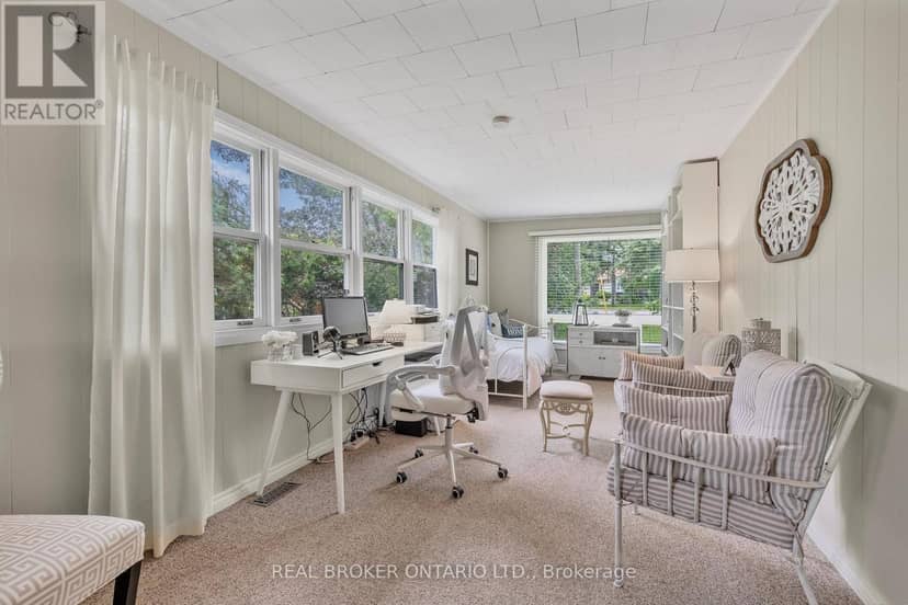 23 Owen Road — photo 13 of 33
