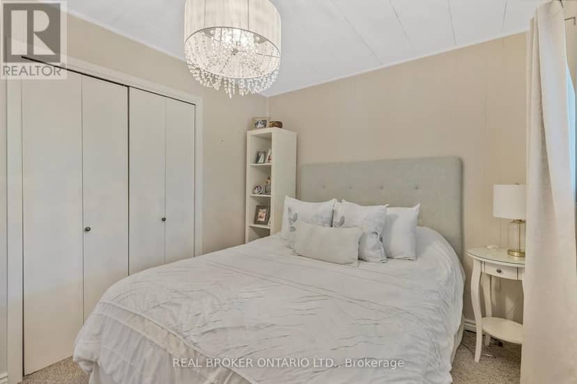 23 Owen Road — photo 17 of 33