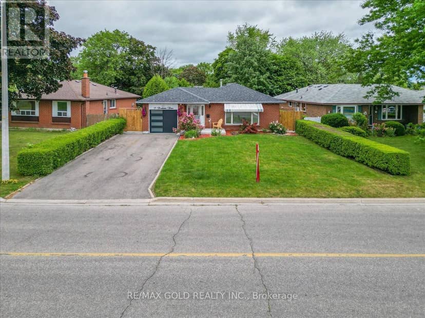 53 Dorchester Drive — photo 2 of 40