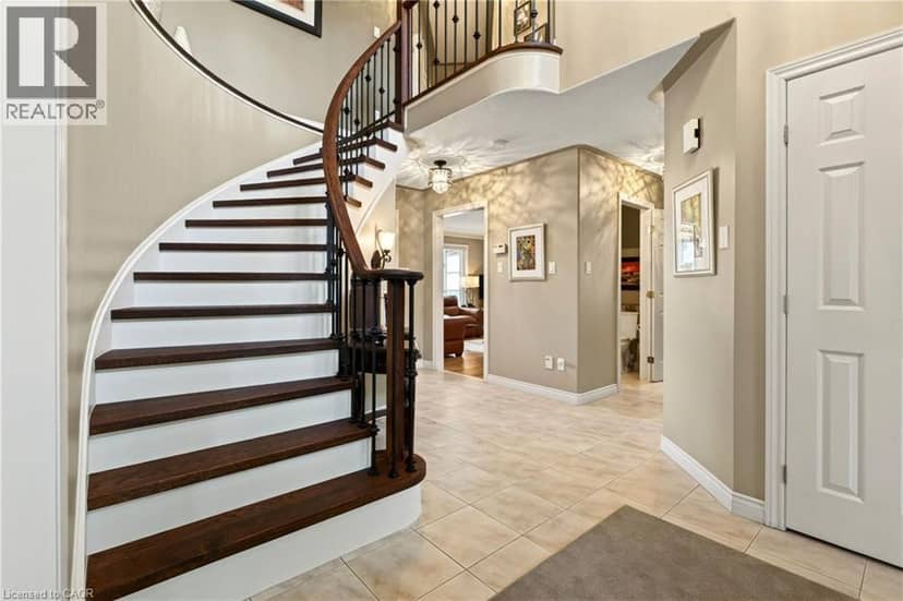 4 LIDO Drive — photo 6 of 40