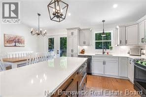 12 Barbara Drive — photo 9 of 33