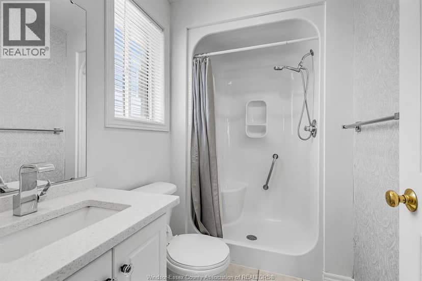 1899 Castleton Avenue — photo 15 of 27