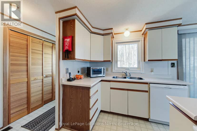 5 Murray Drive — photo 14 of 31