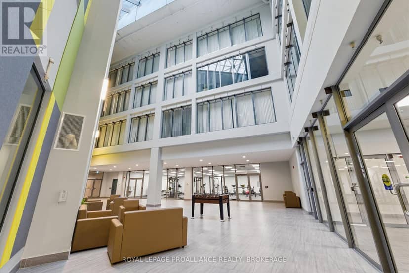 425 - 652 Princess Street — photo 20 of 30