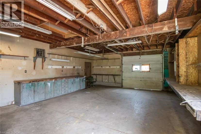 1310 SNYDER'S Road E — photo 17 of 18