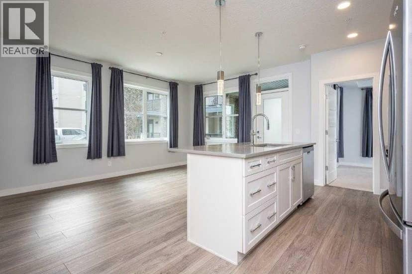 3103, 80 Greenbriar Place NW — photo 9 of 32