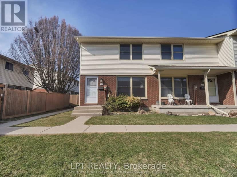 100 - 51 Sholto Drive — photo 4 of 27