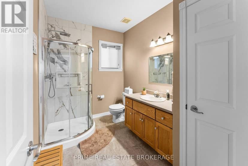 102 Ridge Street — photo 23 of 40