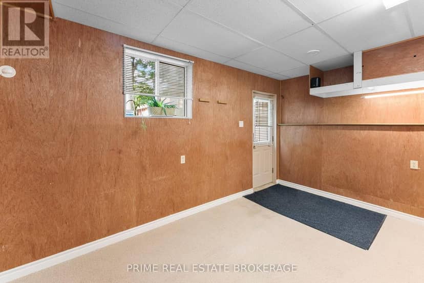 102 Ridge Street — photo 27 of 40