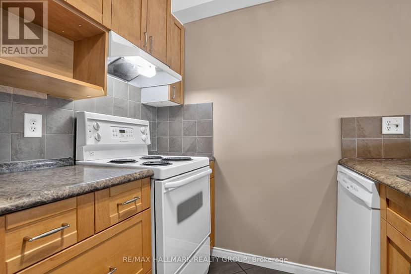 306 - 6470 Bilberry Drive — photo 19 of 40