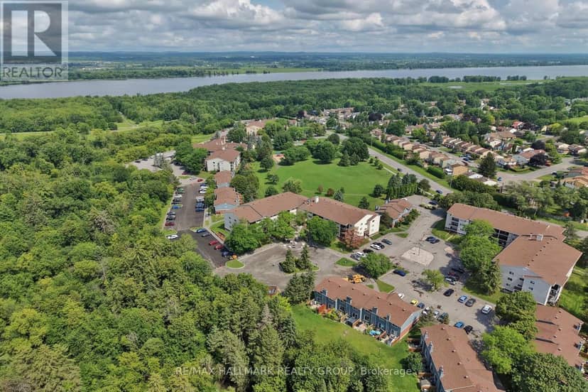 306 - 6470 Bilberry Drive, Ottawa, photo 2