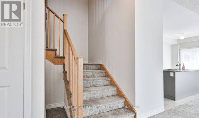 41 Bentgrass Drive, Welland, photo 8