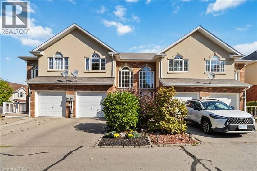 20 MCCONKEY Crescent Unit# 92 — photo 4 of 40