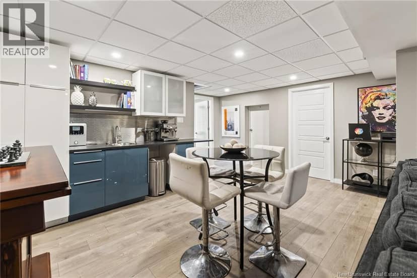 139 Magellan — photo 21 of 35