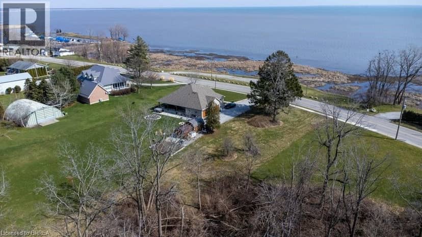 75 WOLVEN Street — photo 10 of 17