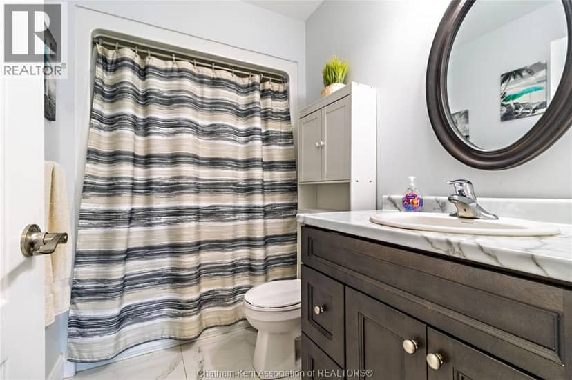 79 Blackacre CRESCENT — photo 21 of 40