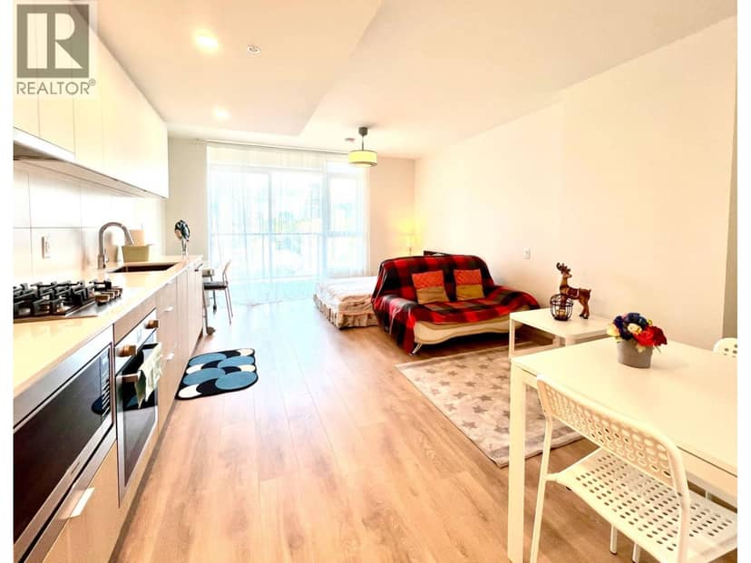 2210 318 ALDERSON AVENUE, Coquitlam, photo 3