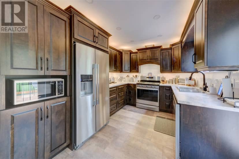 3 Birch Street — photo 14 of 40