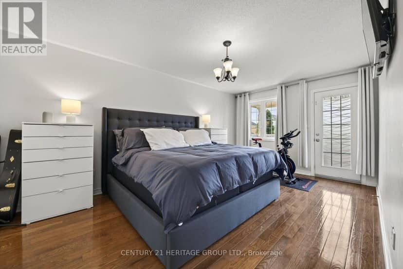 39 Booth Street — photo 12 of 25
