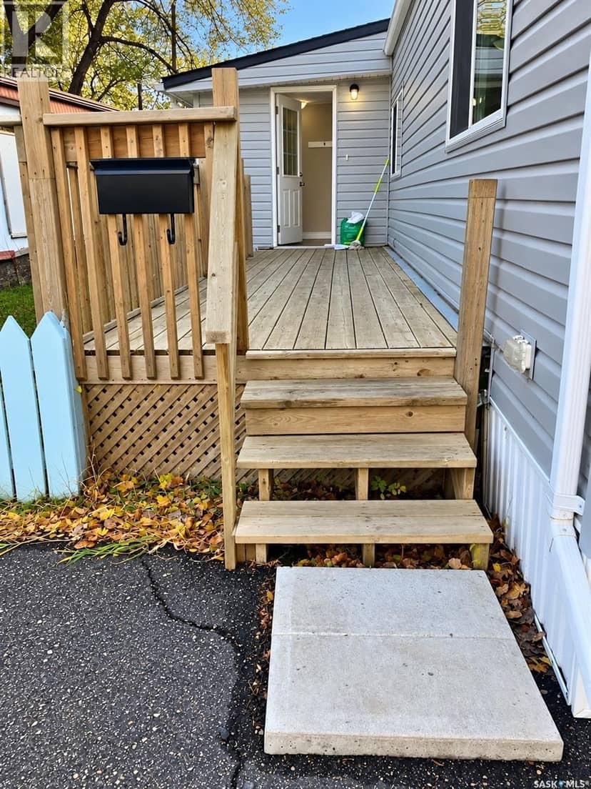 603 1524 Rayner AVENUE, Saskatoon, photo 2