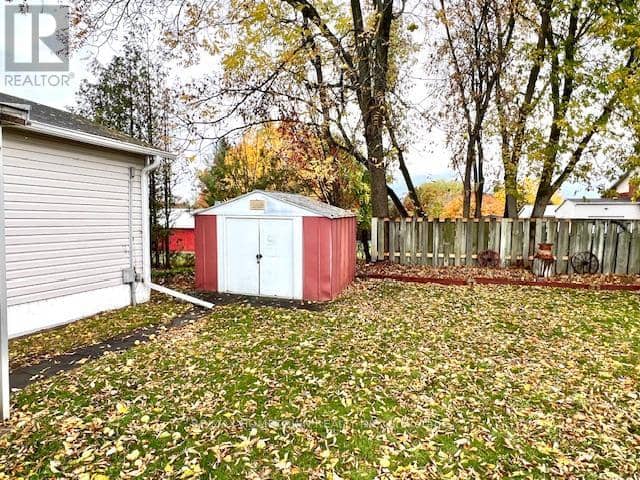 3 - 1871 Oxford Avenue, Elizabethtown-Kitley, photo 3