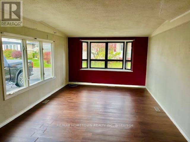 3 - 1871 Oxford Avenue, Elizabethtown-Kitley, photo 4