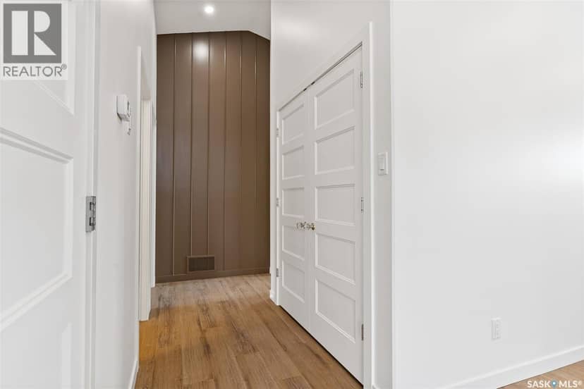 7 70 8th AVENUE — photo 13 of 28