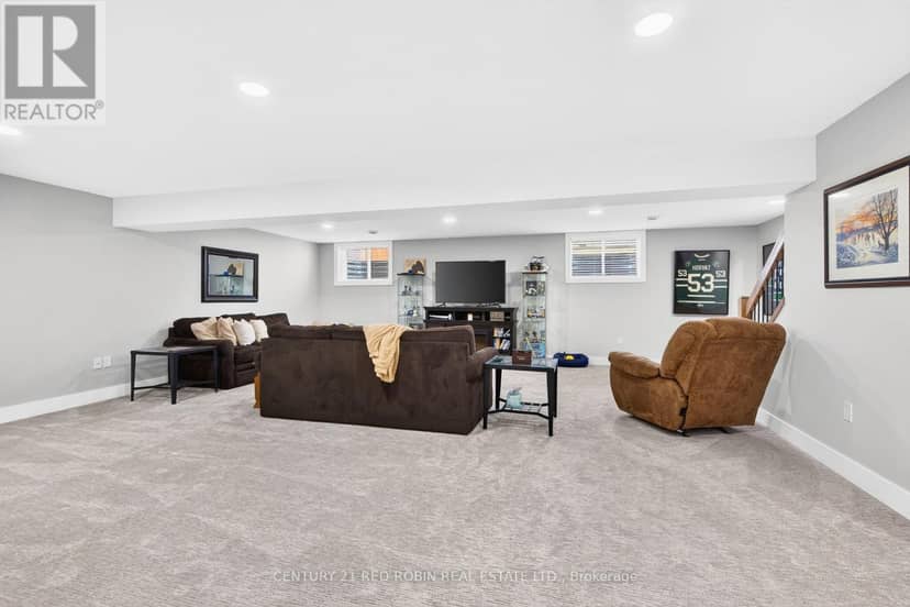 35 Elliot Street — photo 26 of 40