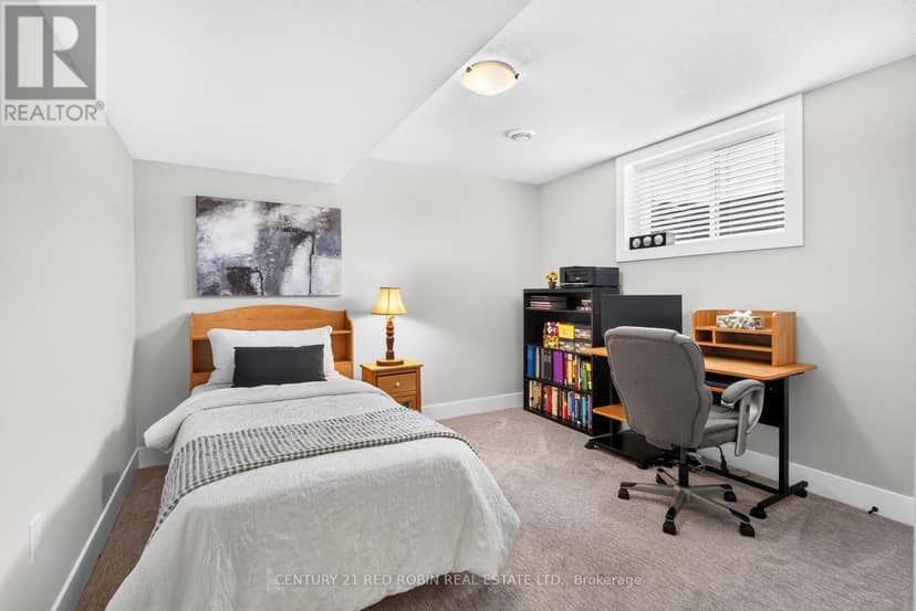 35 Elliot Street — photo 27 of 40