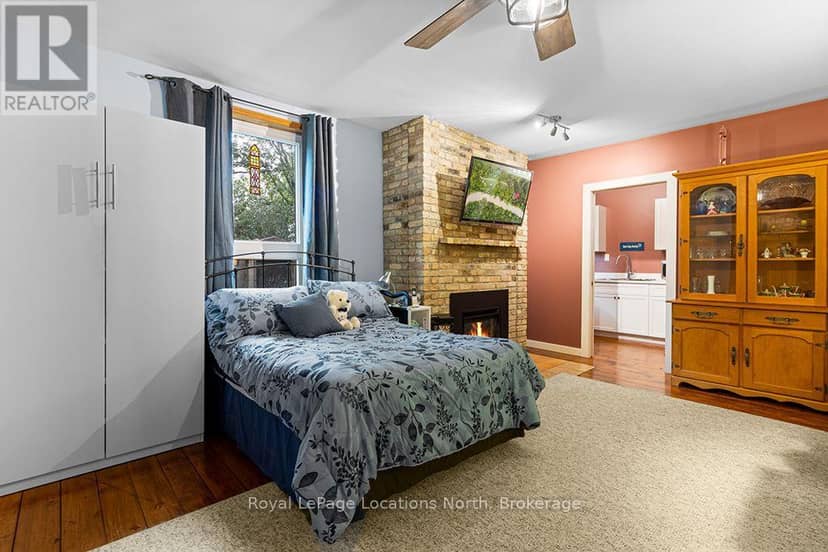 105 Craig Street — photo 18 of 40