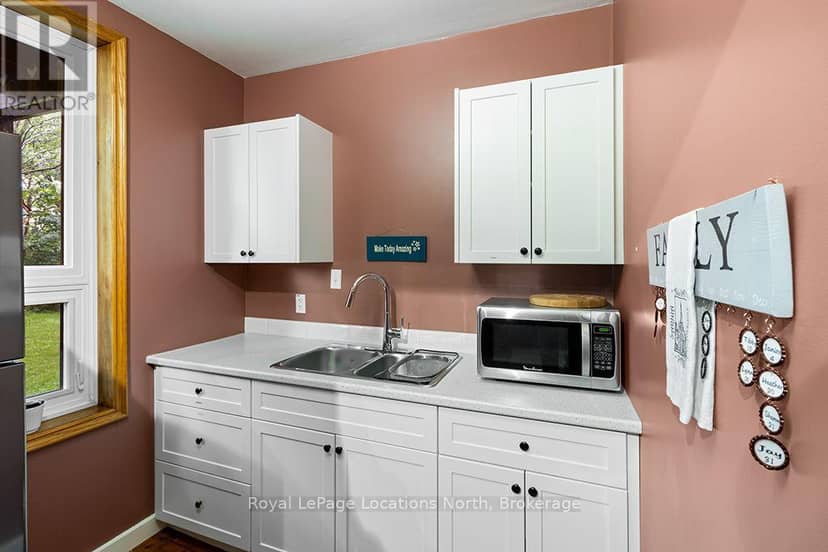 105 Craig Street — photo 19 of 40