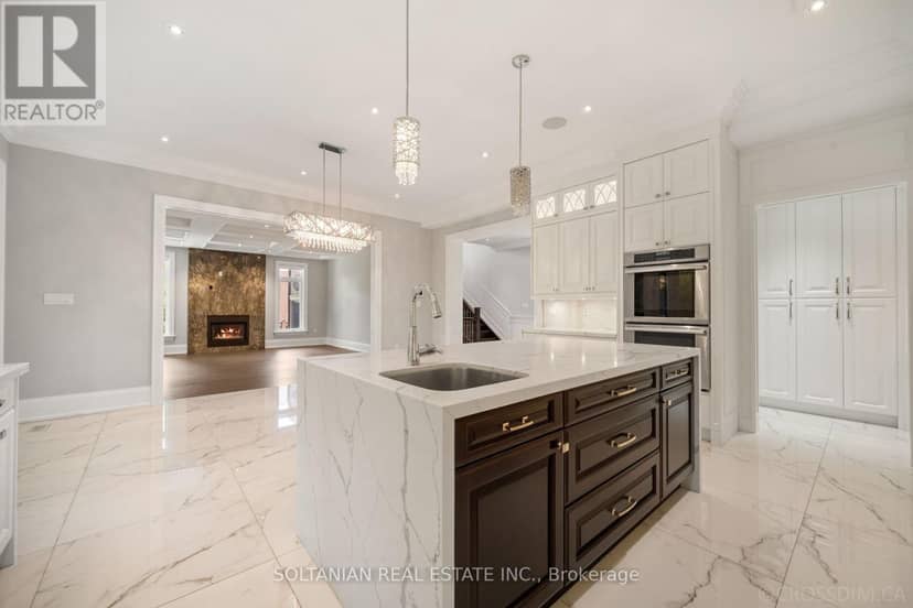 74 Yongehurst Road — photo 12 of 40