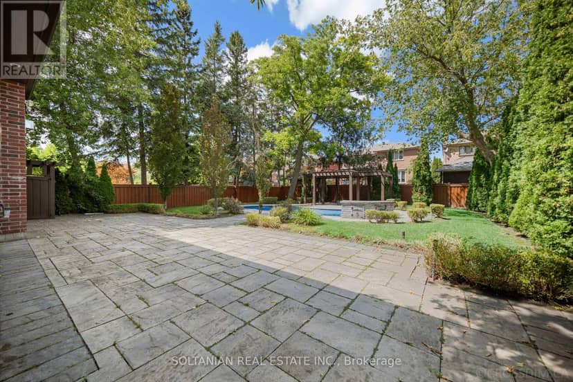 74 Yongehurst Road — photo 32 of 40