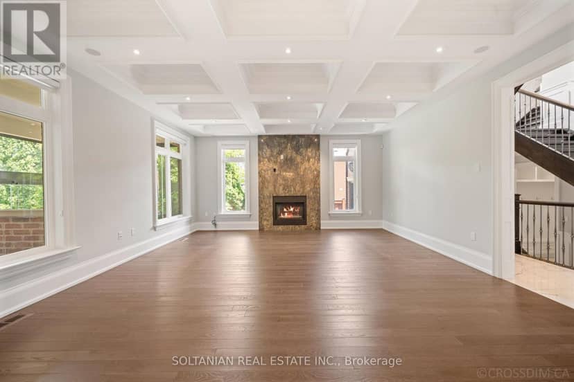 74 Yongehurst Road, Richmond Hill, photo 7