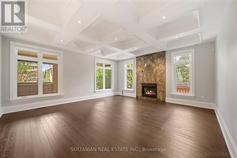 74 Yongehurst Road, Richmond Hill, photo 8