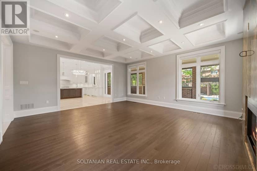 74 Yongehurst Road — photo 9 of 40