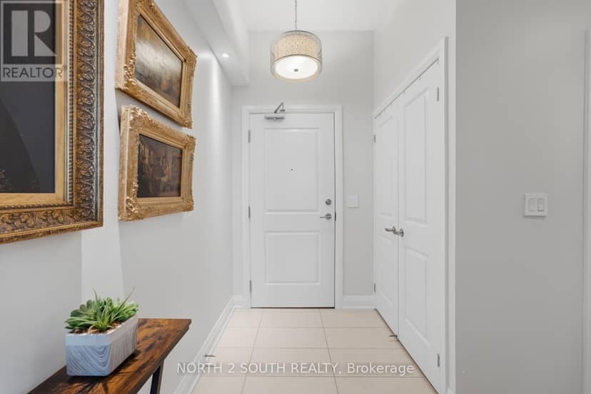 1015 - 12 Woodstream Boulevard — photo 3 of 40