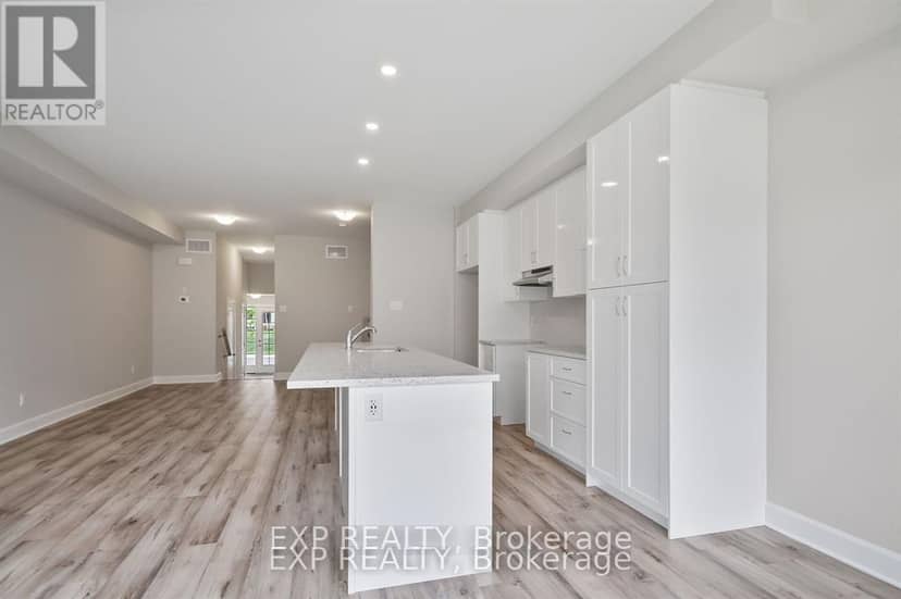 214 Hooper Street — photo 3 of 23
