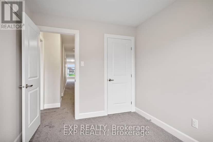 18 Reynolds Avenue — photo 19 of 24