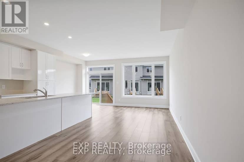 18 Reynolds Avenue — photo 6 of 24