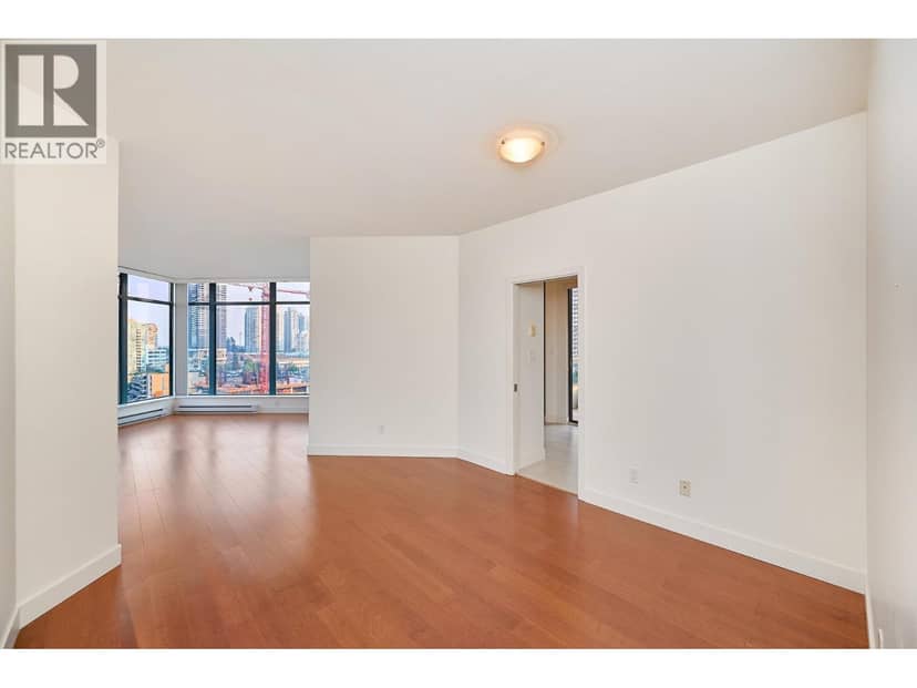 1701 4567 HAZEL STREET, Burnaby, photo 3