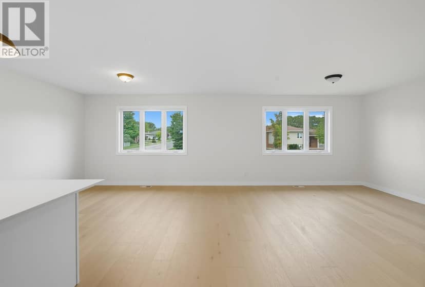 237 Pentagon BLVD — photo 15 of 38
