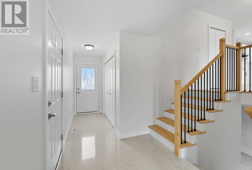 237 Pentagon BLVD — photo 12 of 38